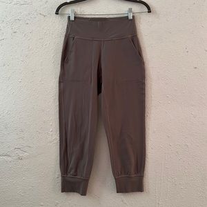 Lululemon Align Cropped Joggers